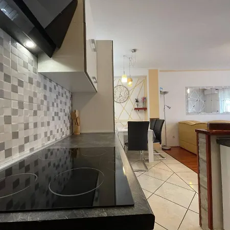 Apartment Malu Pula Exterior photo